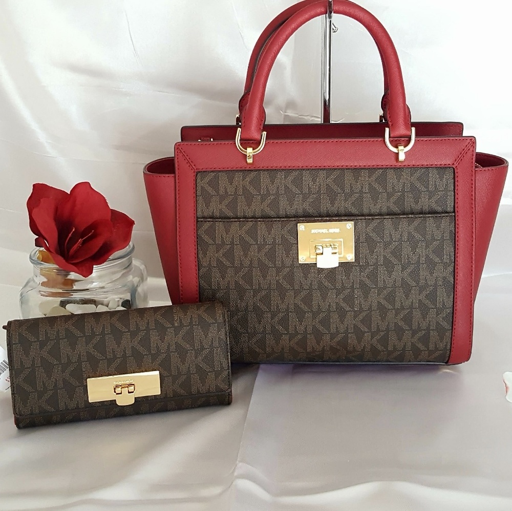 NWT Michael Kors satchel w wallet